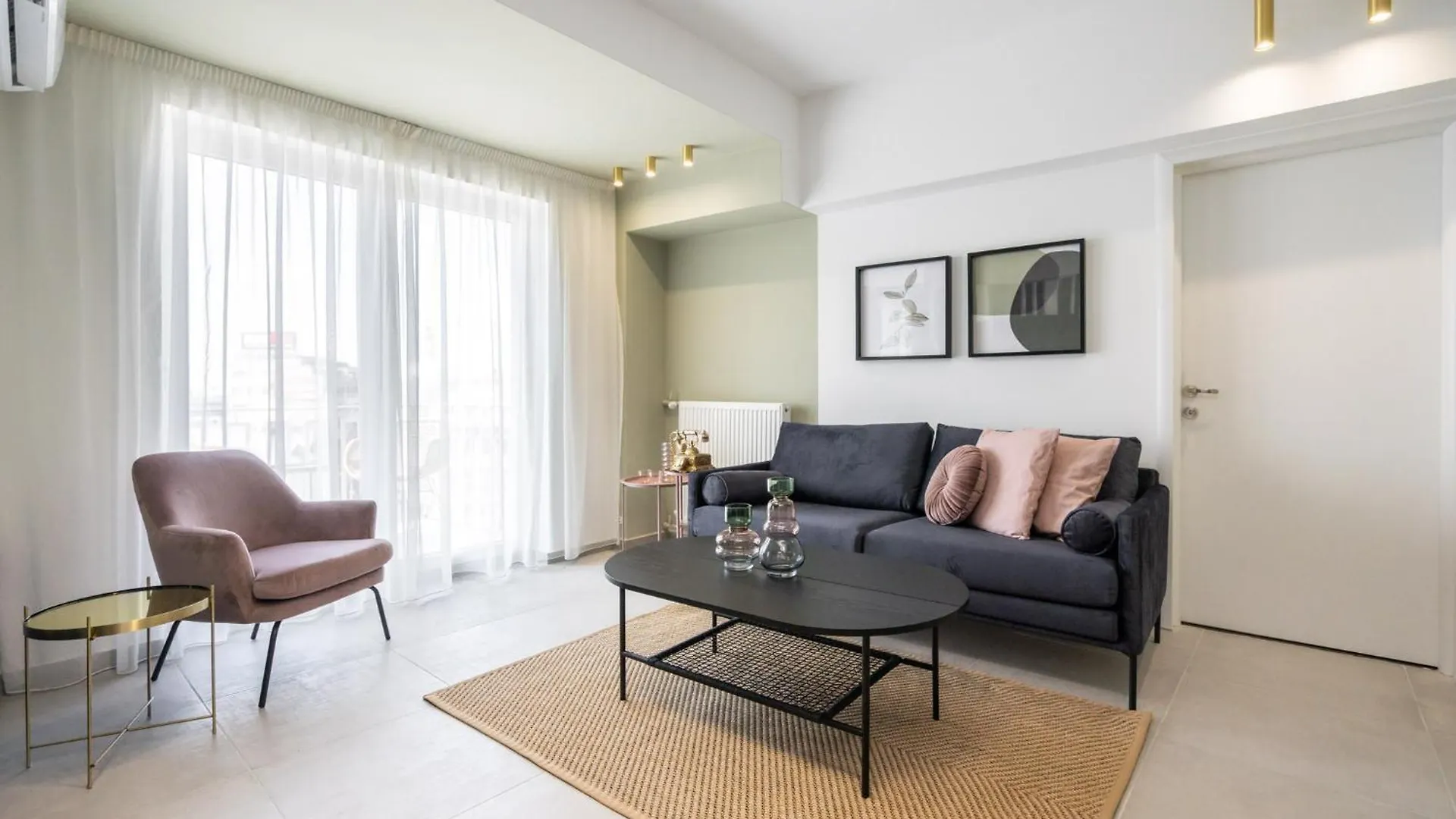 Romana Central 2 Bedroom Apartment Bukarest 0*,