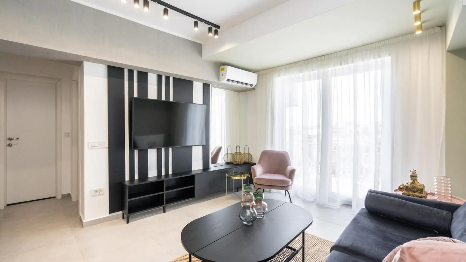 Romana Central 2 Bedroom Apartment Bukarest Rumänien