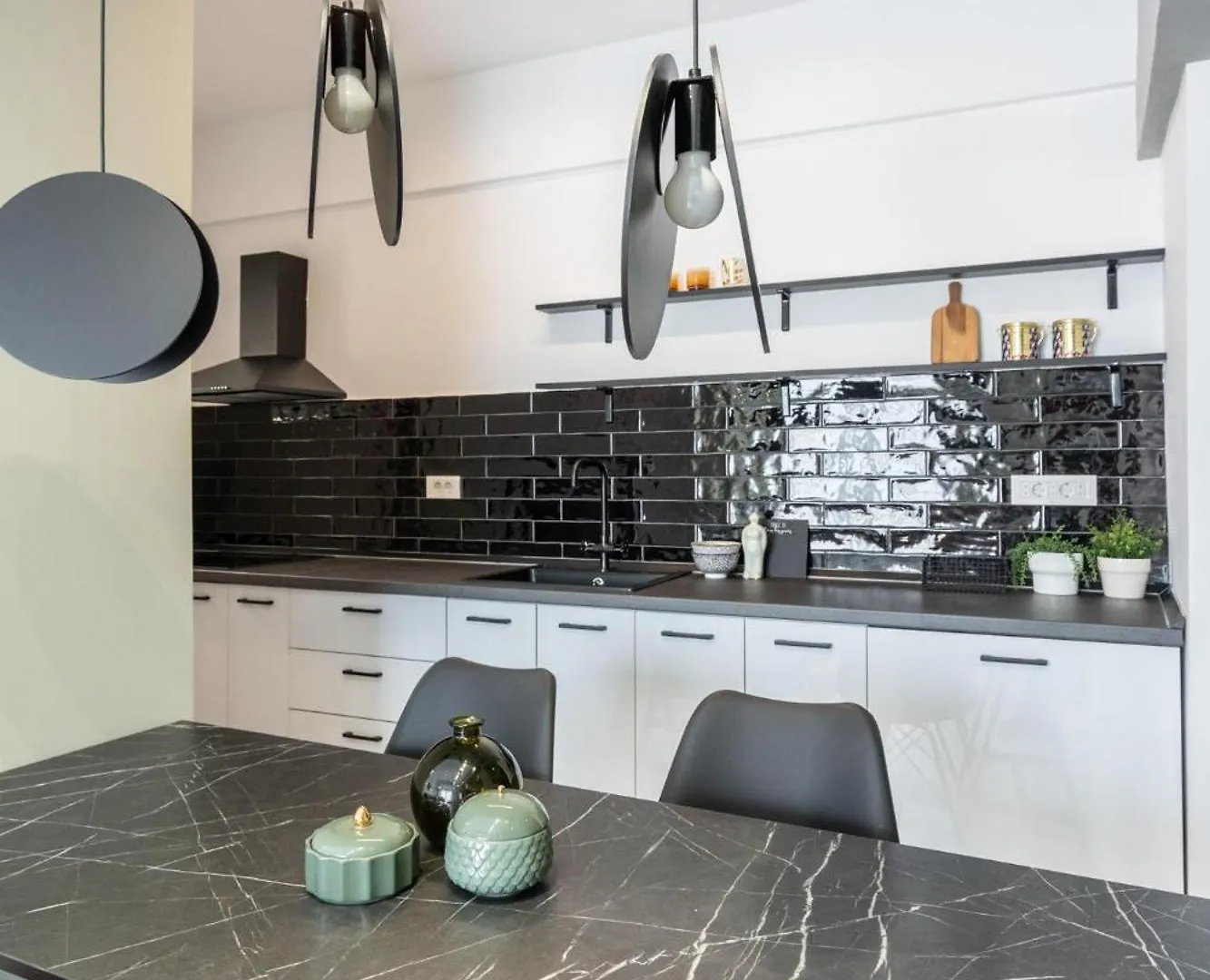 Romana Central 2 Bedroom Apartment Bucureşti România