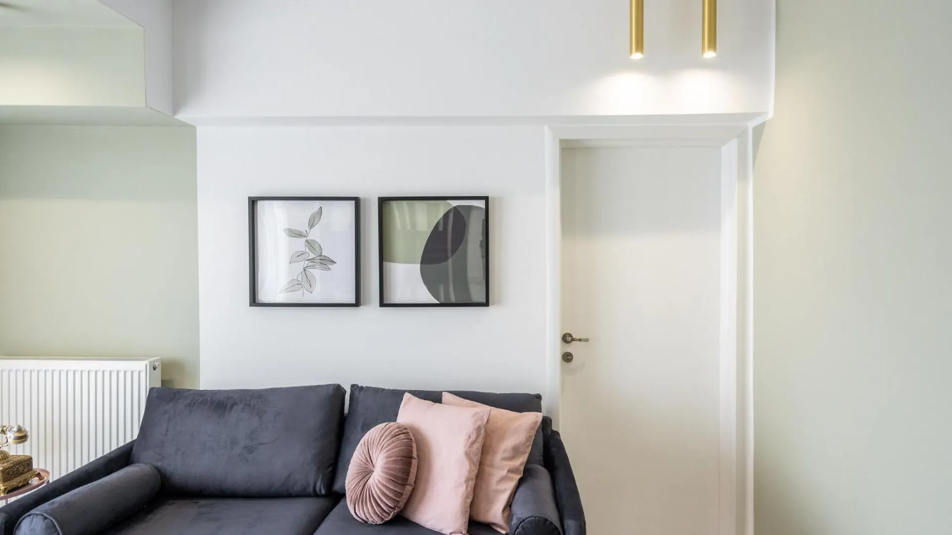Romana Central 2 Bedroom Apartment Bucureşti
